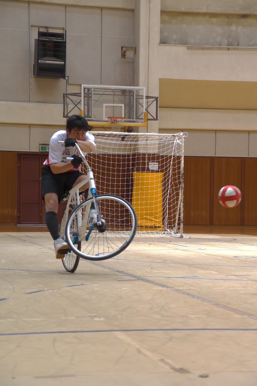 大阪大学サイクリング部サイクルサッカー班 の宣伝画像 2枚目